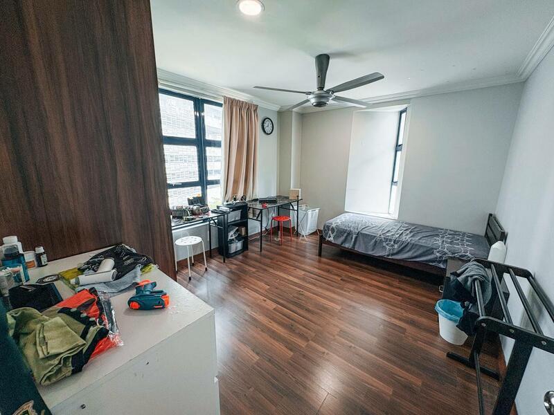 Impiana On The Waterfront Condominium - 4