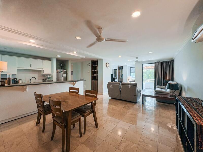 Impiana On The Waterfront Condominium - 4