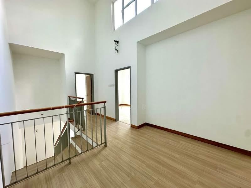 Greenhill Residence - 2
