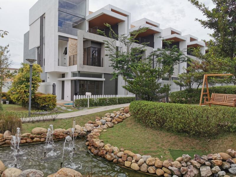 Fields of Gold Rawang - 1