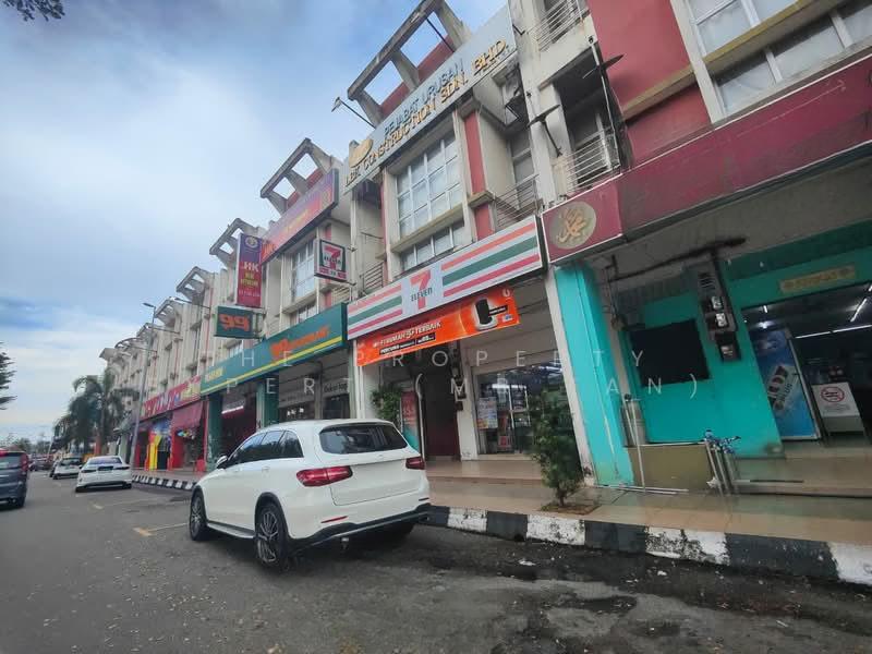 For Sale - Double Storey Shoplot @ Medan Seri Pekan, Banting - 1