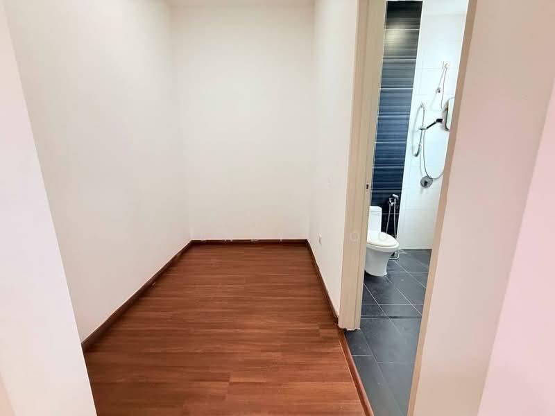 2 Storey Cluster House @ Bukit Indah Garden Villas - 5