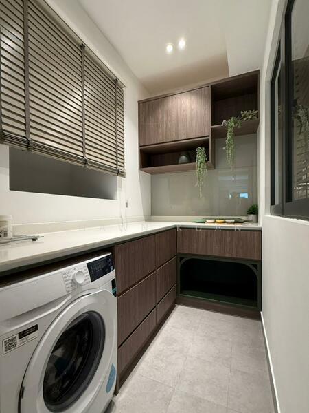 Trinity Rainfora - 5