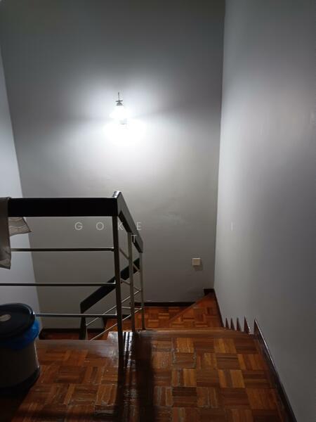 Bandar Menjalara - 4