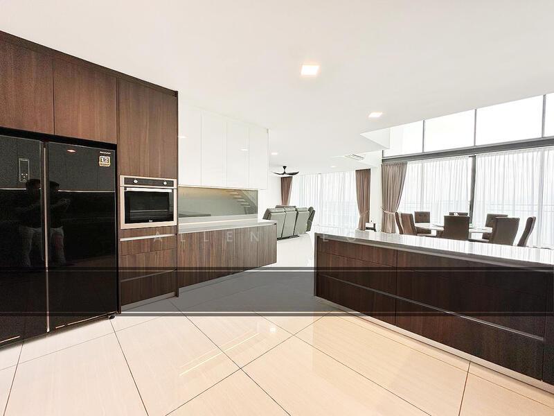 The Light Collection IV - 4