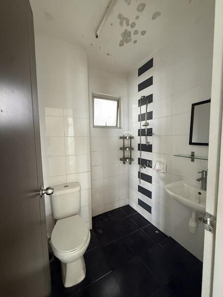 Lagoon Suites - 2