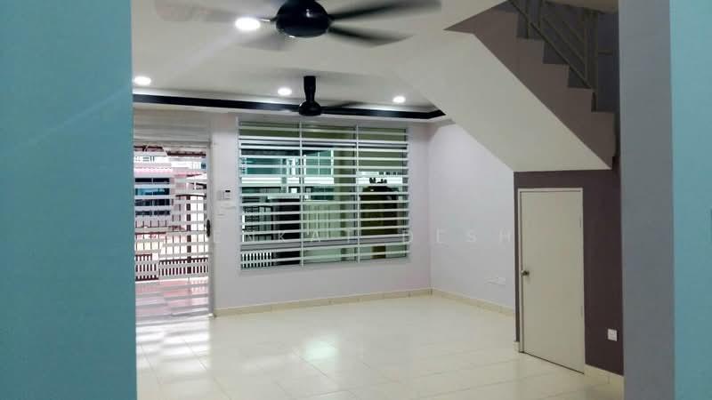 Taman Scientex Senai - 3
