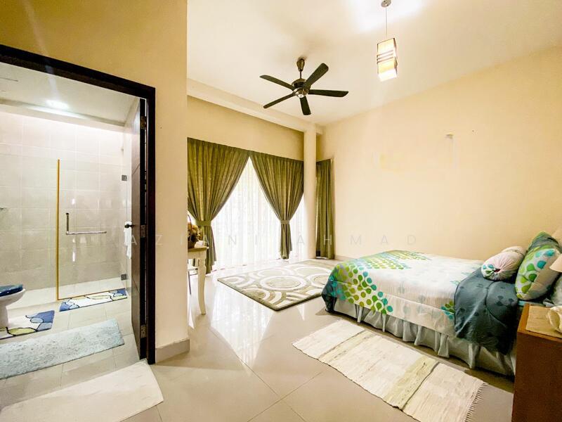 Banyan Close - 5