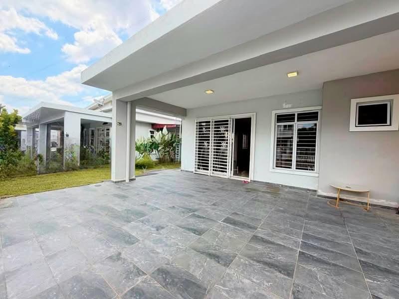 Taman D'Palm Pinang Gading Sikamat Seremban - 1