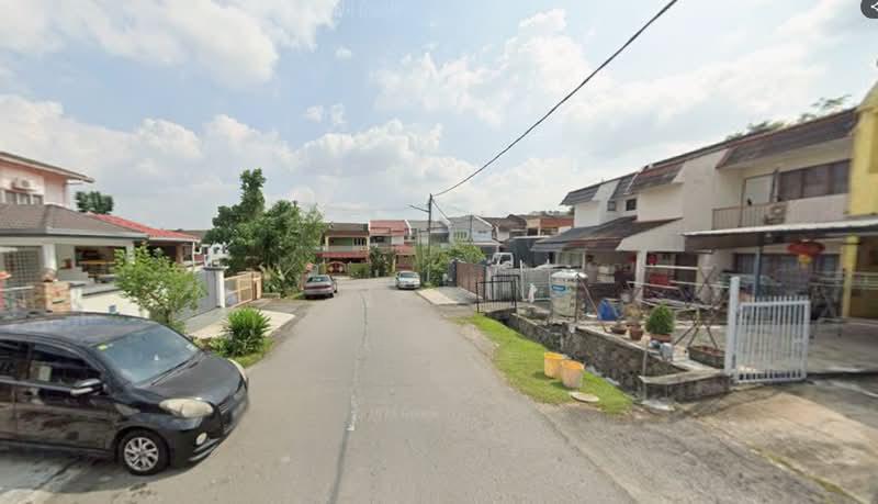 2 Storey House Taman Bukit Serdang Seri Kembangan - 5