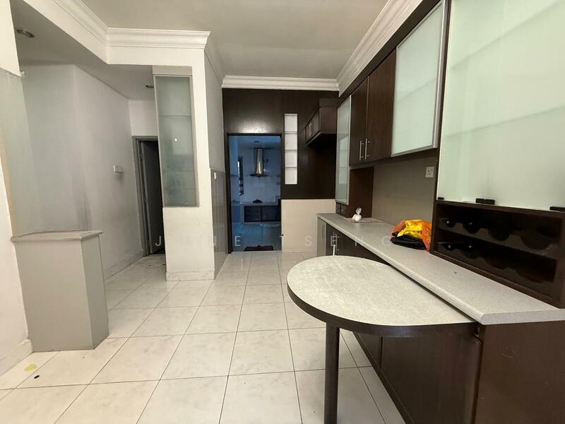 Taman Pelangi Indah - 5