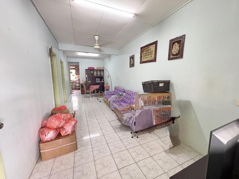 Bandar Tasik Kesuma - 2