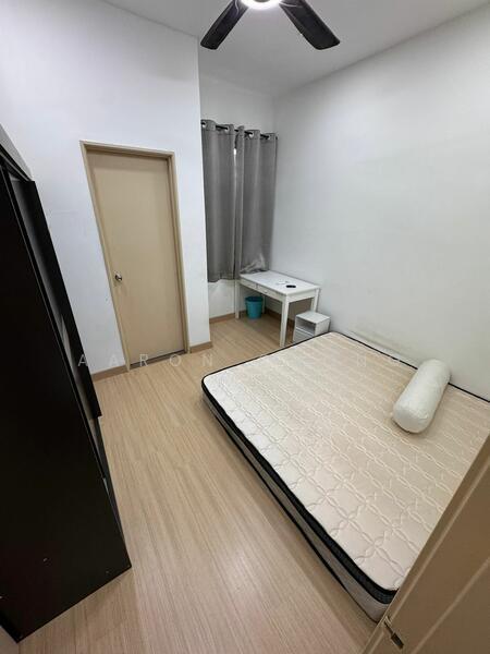 Lakeside Residences - 5