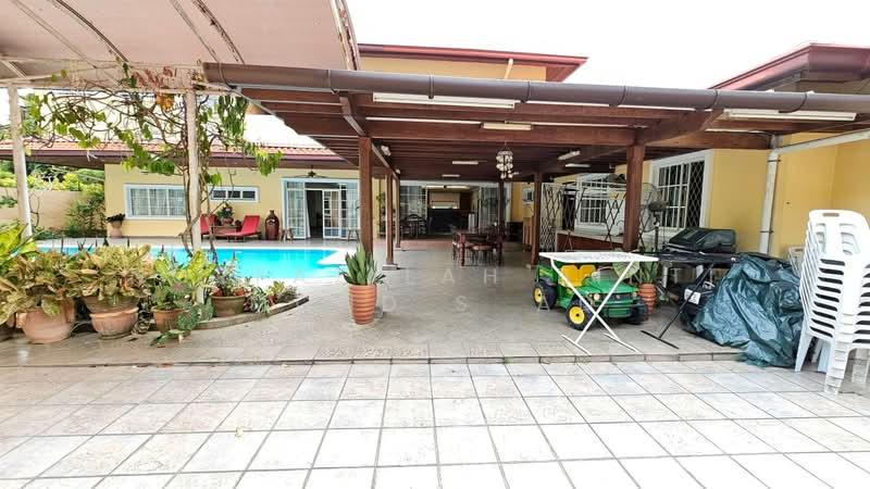 2 storey bungalow with huge land (28,599sqft), bukit gasing, petaling jaya - 4