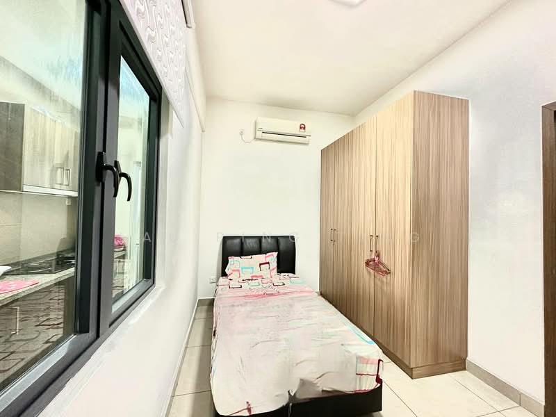 D'Secret Garden (Pangsapuri Kempas Indah) - 5