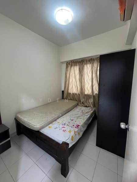 Danga View Apartment - 2