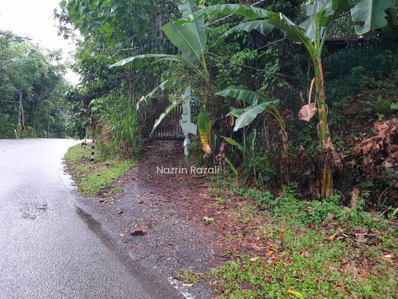 HUGE Bungalows on Hill In Hulu Langat 2.4 Acres Land - 4