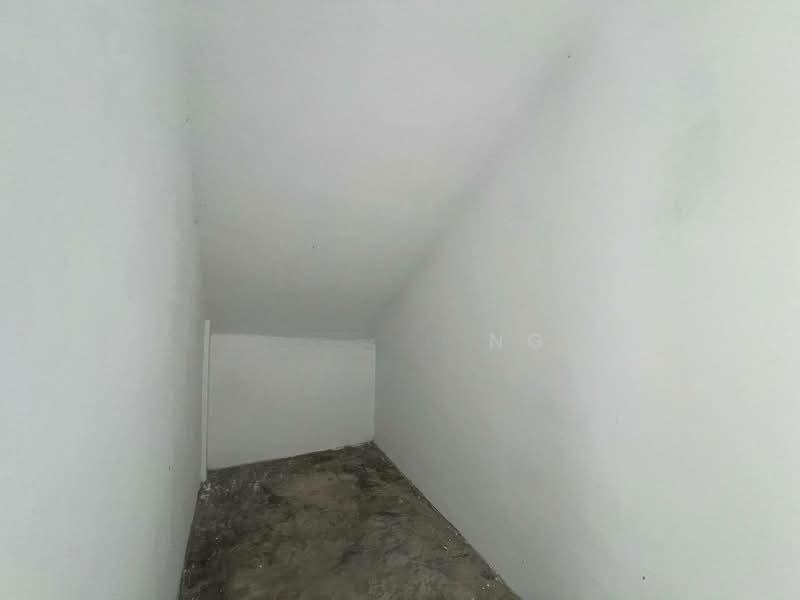 Taman Nusa Bestari 2 @ Shoplot - 2