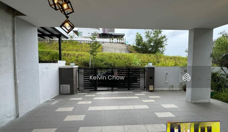 Lahat Mines Double Storey Semi D House - 2