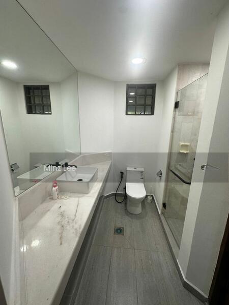 Awana Condominium - 2