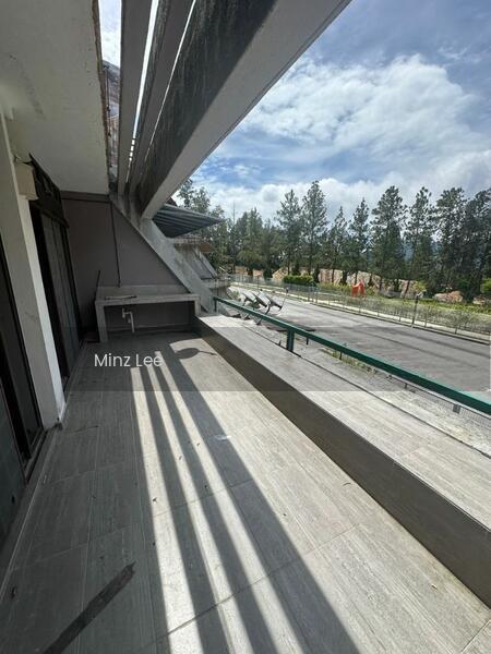Awana Condominium - 4
