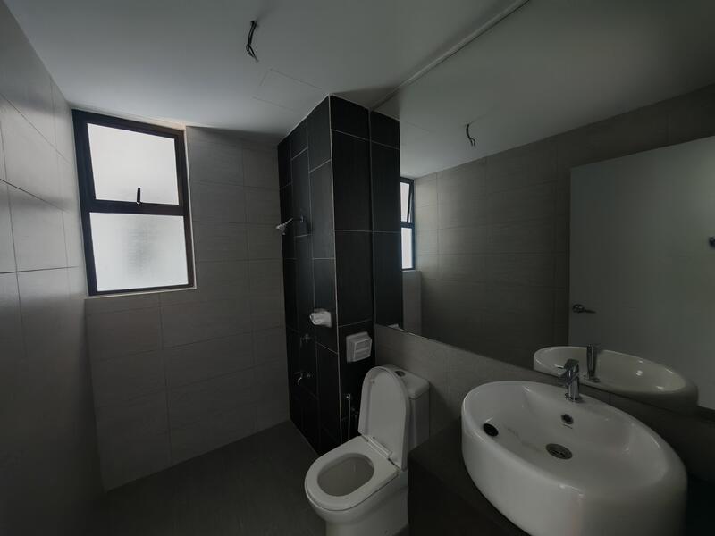 Admiral Residences - 4