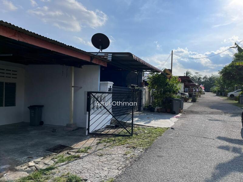 1-storey Terraced House at Taman Desa Rhu - 2