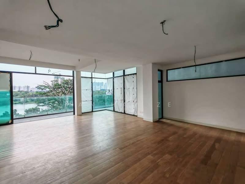 Prima Villa Taman Desa - 4