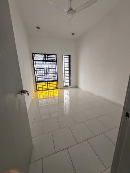 TAMAN LAMAN SETIA - 3