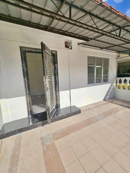 Double storey house for sale at permas jaya - 3