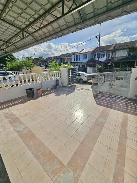 Double storey house for sale at permas jaya - 2