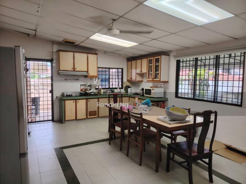 2 Storey Semi D Tanjung Tokong Tanjung Bungah - 1