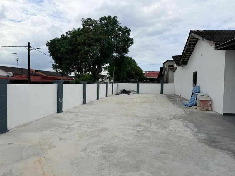 Jalan hulubalang, taman ungku tun aminah, skudai - 2