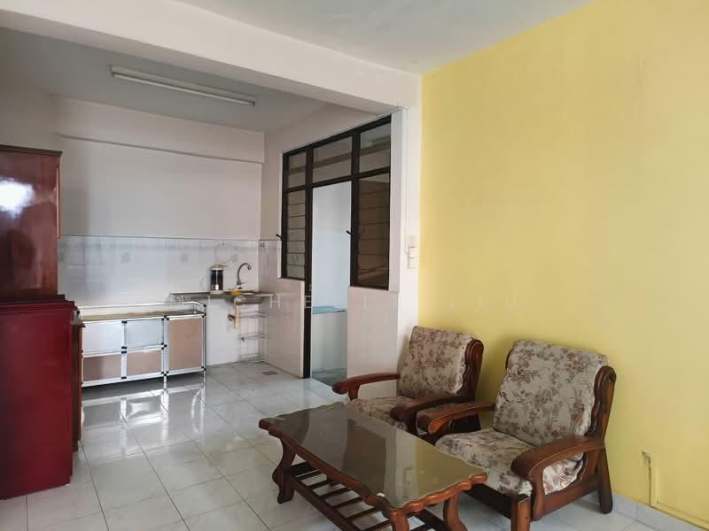 Pantai Apartment - 2