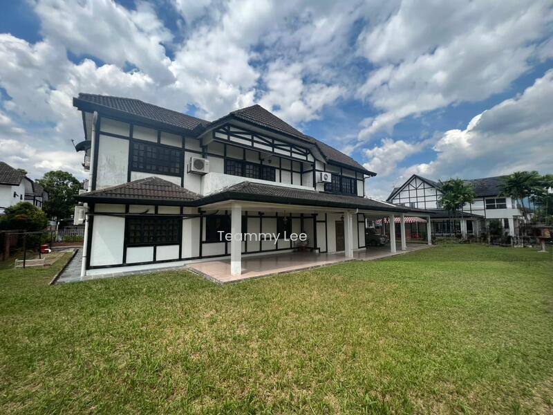 SL8 CORNER 2sty 10,450sf Bungalow Bandar Sungai Long, Golf View - 1