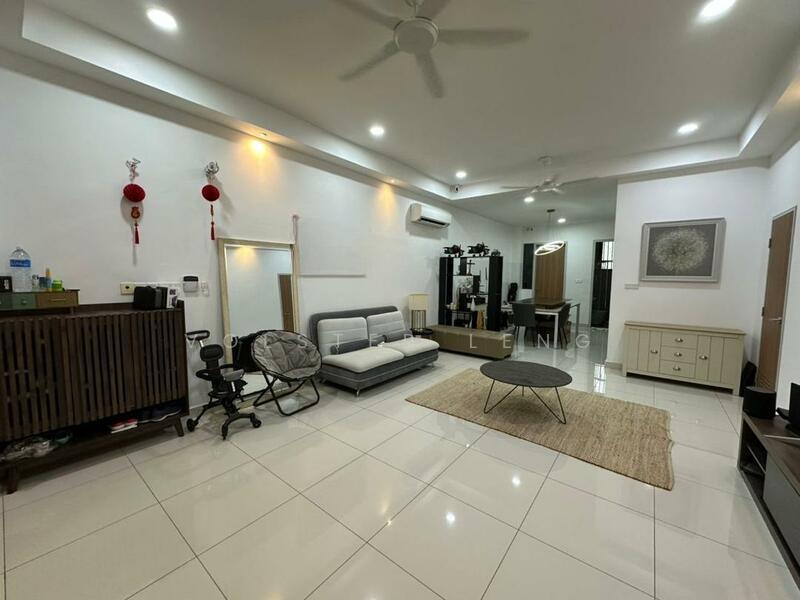 Taman Puchong Legenda - 1