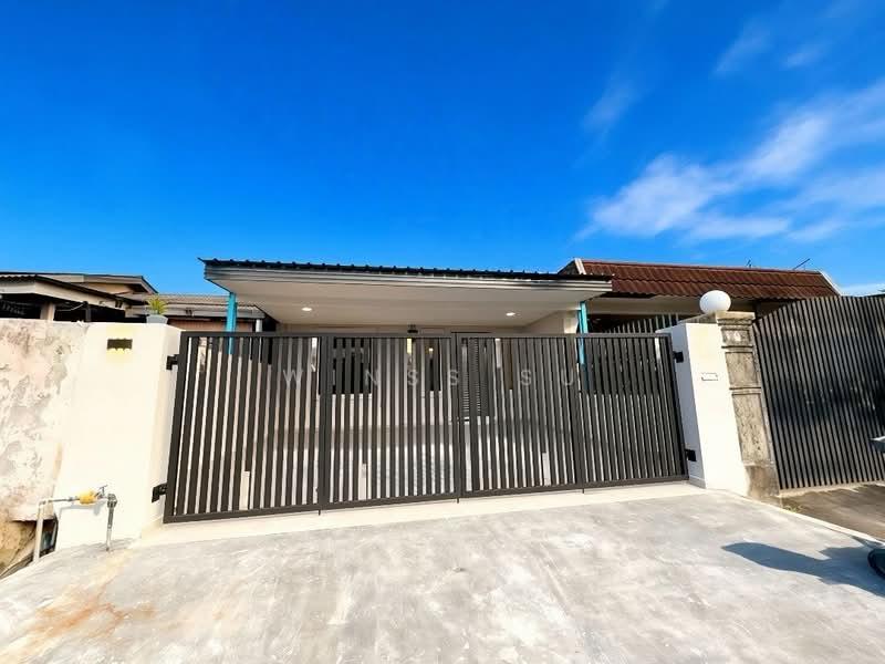 Johor Jaya Johors Jayas - 5