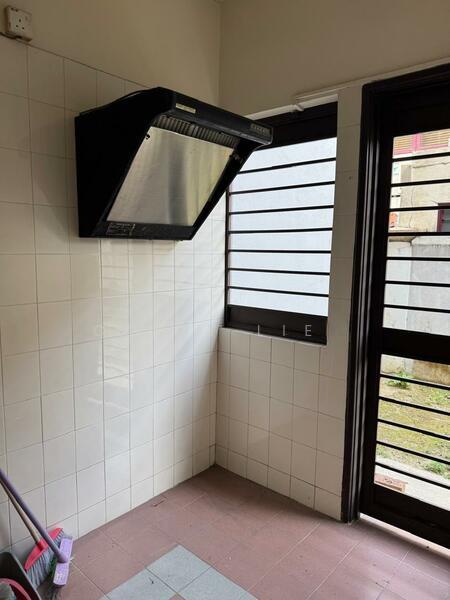 Glenmarie Courts - 1