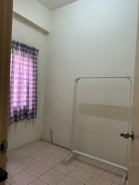 Glenmarie Courts - 5