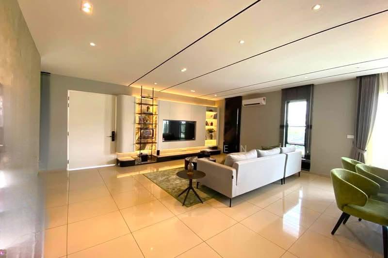 Seremban 2 Storey Show House Corner / End Lot Option with Fully Furnished Bandar Enstek Labu Sepang - 5