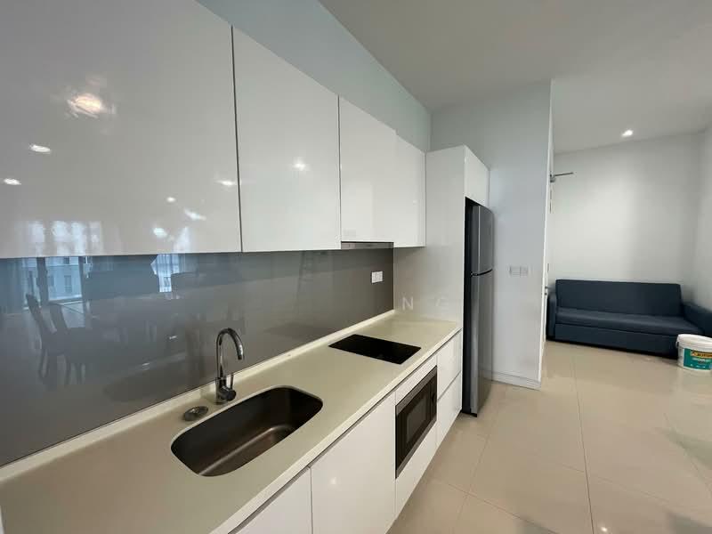 Pavilion Hilltop - 2