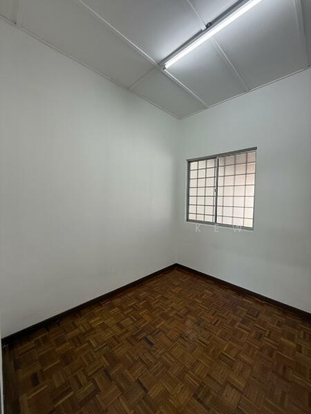 jalan mawar puchong perdana - 3