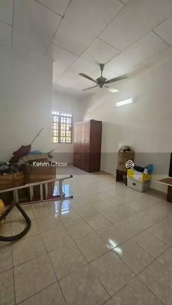 Pengkalan Indah Station 18 Double Storey House - 3