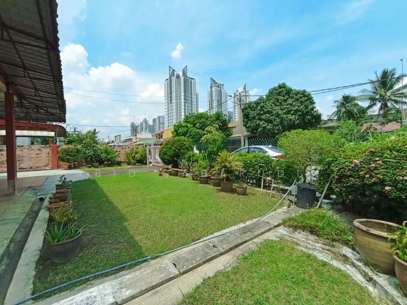 Corner Lot 2 Storey Bungalow @ Taman Keramat, Kuala Lumpur - 4