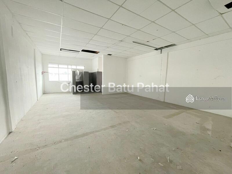 Taman University Parit Raja - 5