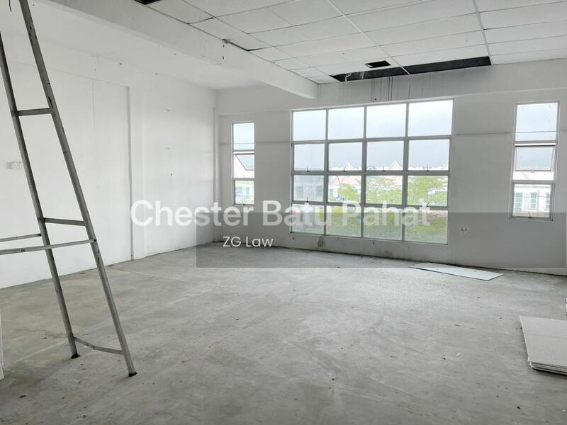 Taman University Parit Raja - 4