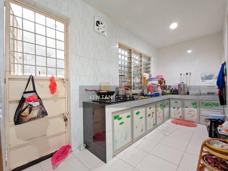Semi D , Intermediate , 30 x 65 | Bukit Serdang - 4