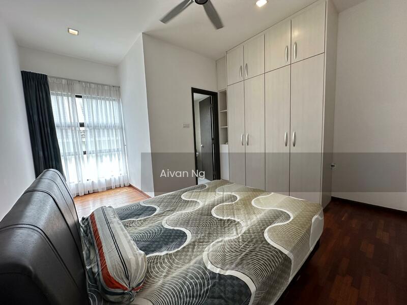 Twin Palms - 4