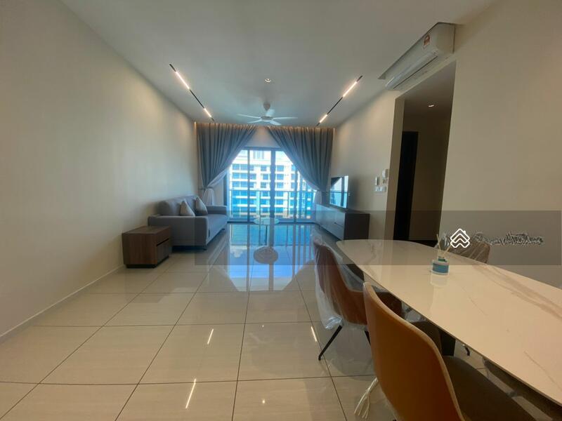 Queens Residences Q1 @ Queens Waterfront - 2