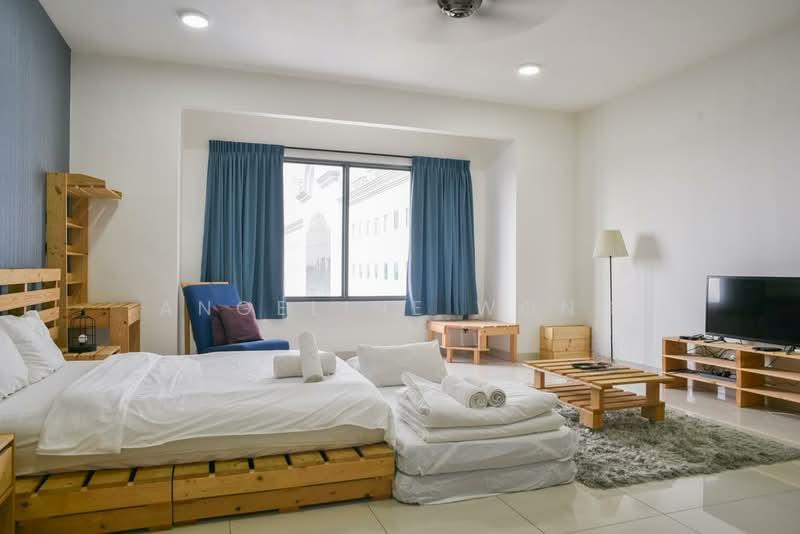 Below Market 100K !! RM 236K Studio【5 Olympic Size Pool】Free Shuttle Bus Service - Sepang - 2